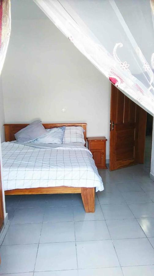 Swiss Cottage كريبي المظهر الخارجي الصورة